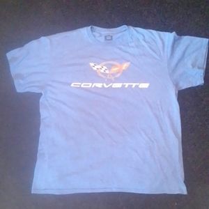 GM vlbrand Corvette logo t-shirt.